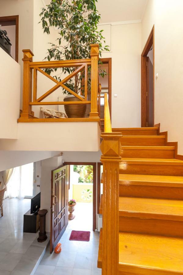 Villa Aphrodite Kolymbari Exterior photo